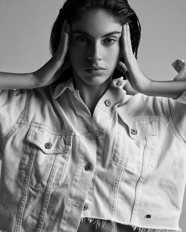 Amanda’s Stunning Model Portfolio Session Revealed Photoshoot