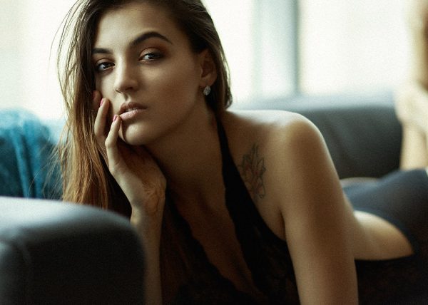 Captivating Boudoir Photography Session with Ila Photoshoot