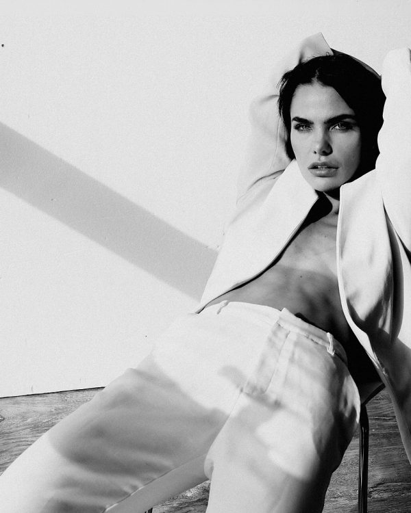 Inga’s high-voltage Model Portfolio Shoot Photoshoot