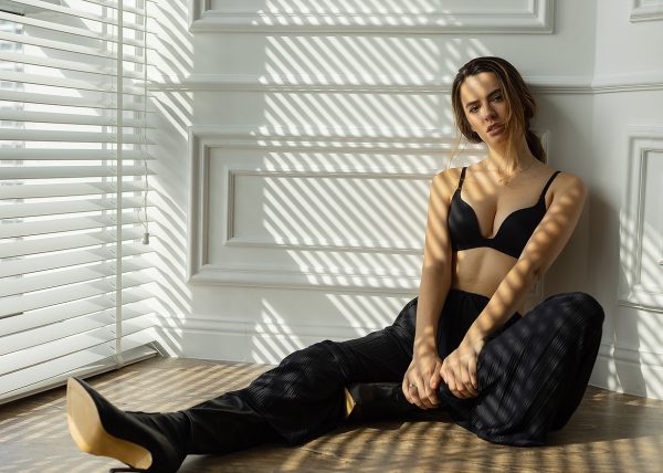 Experience the elegance of Ksenia in this model portfolio photoshoot.