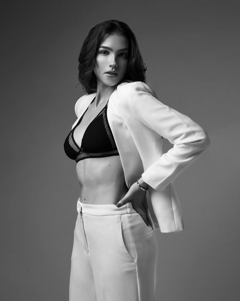 Showcasing Lauren's captivating model portfolio photography.