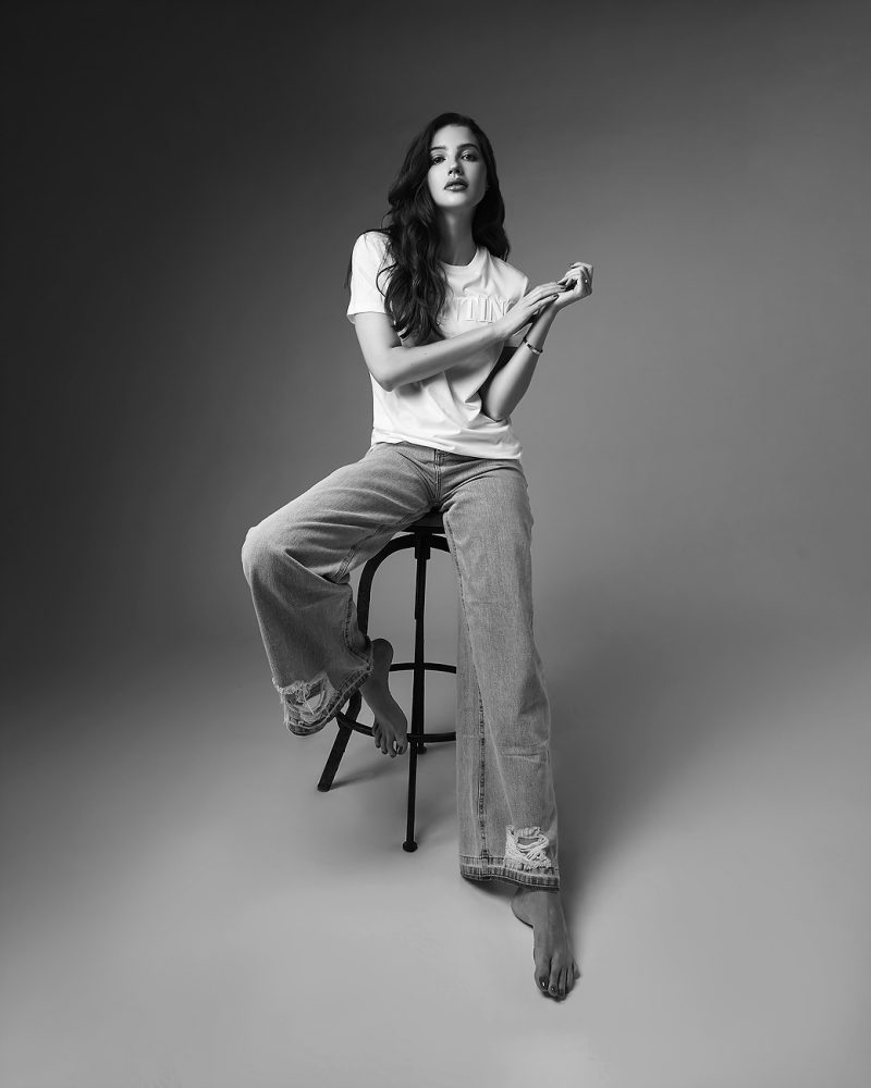 Showcasing Lauren's captivating model portfolio photography.