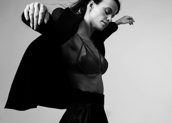 Luana’s Stunning Model Portfolio Captured by Josh Photoshoot