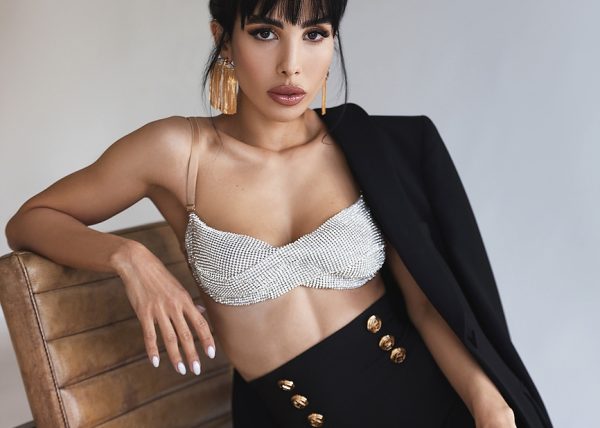 Zera’s unmissable Studio Model Portfolio Collection Photoshoot